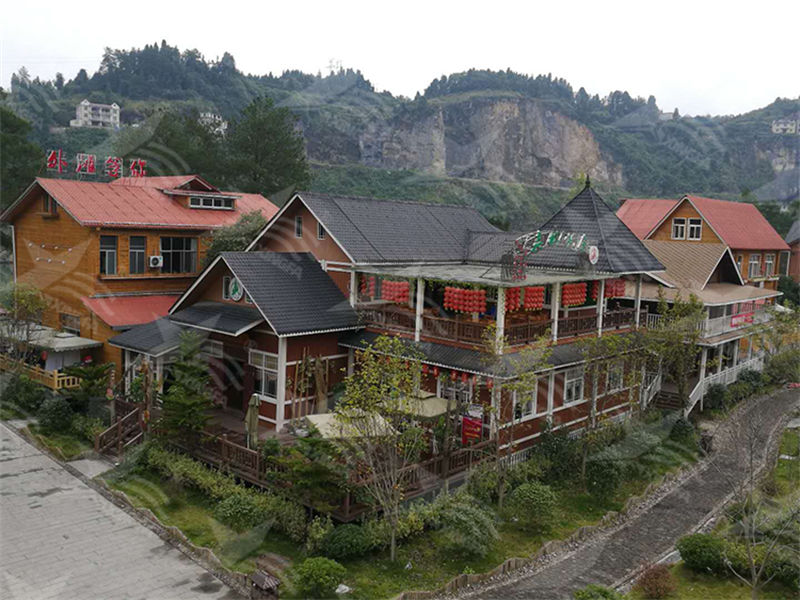 選擇合成樹脂瓦，為南方屋頂雨季防水護(hù)航